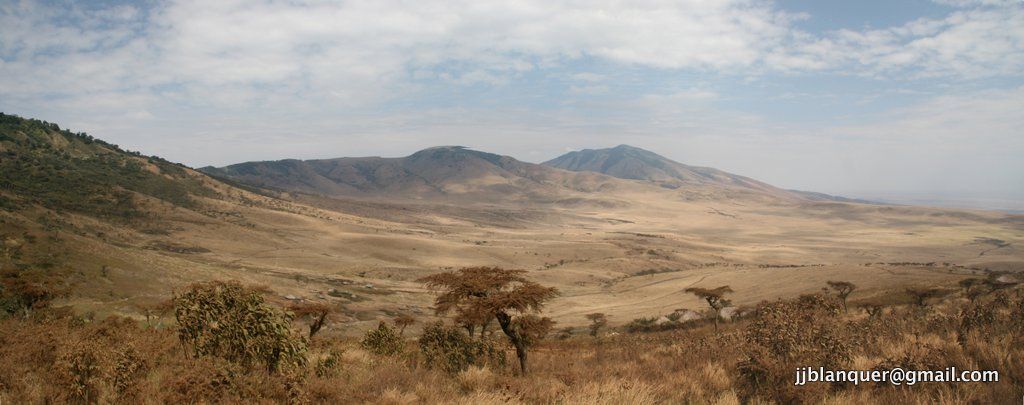 5 lugares que nos motivan a seguir viajando Crater Ngorongoro