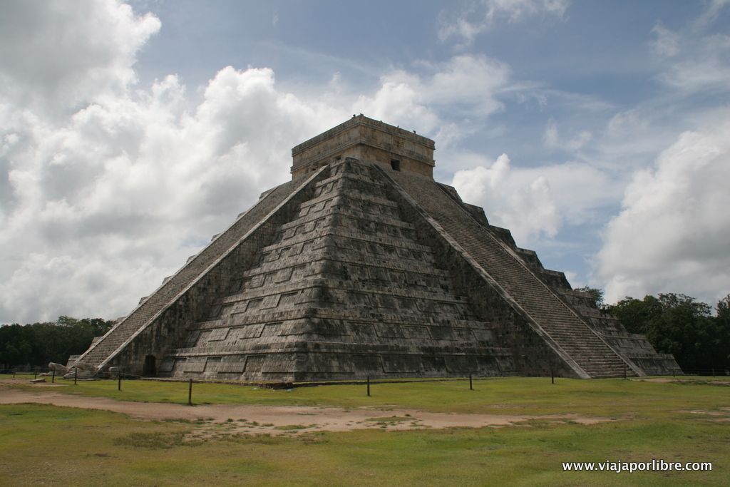 Chichén Itzá Templo de Kukulcán