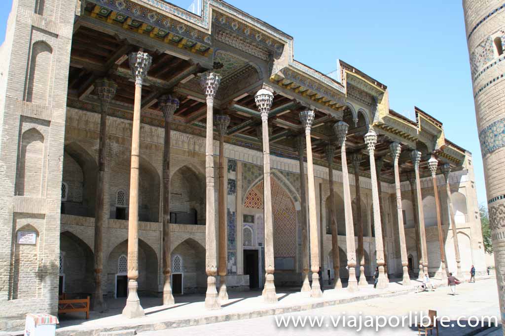 Mezquita Bolo-Jaus