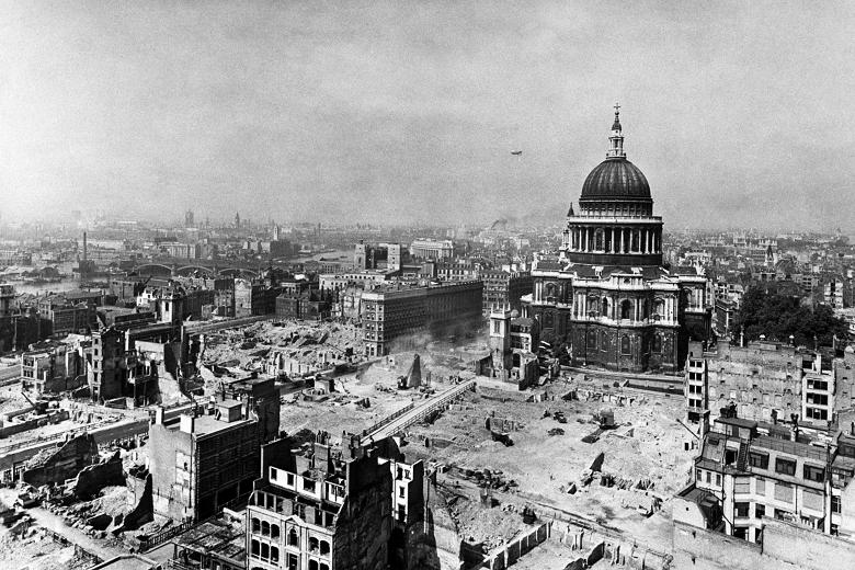 St Paul's Cathedral en la WWII