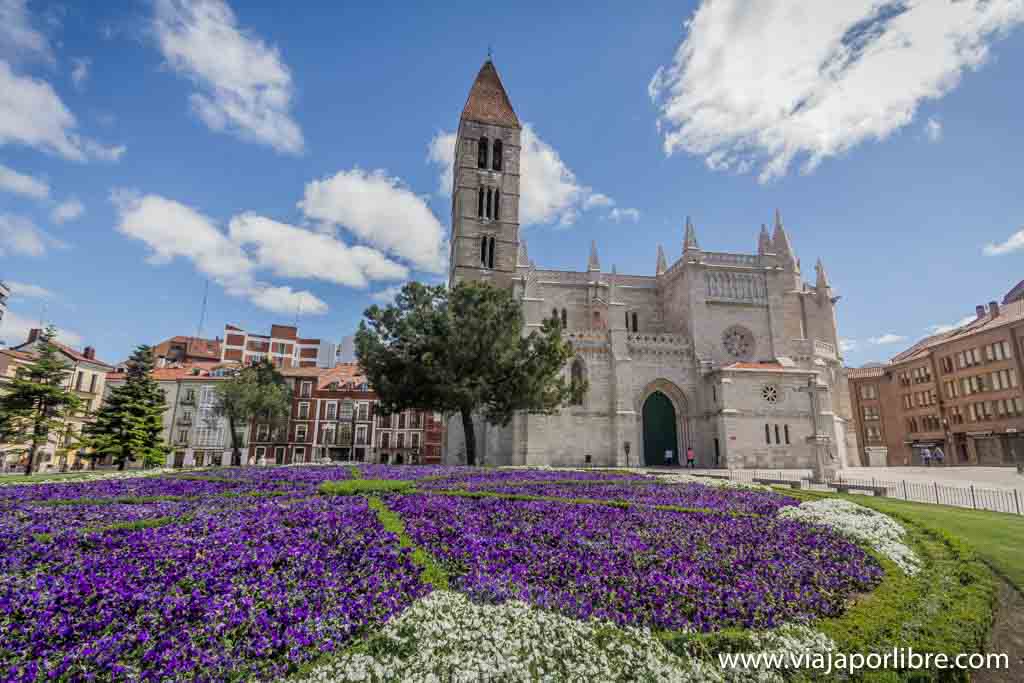 Valladolid - Iglesia de Santa María de la Antigua