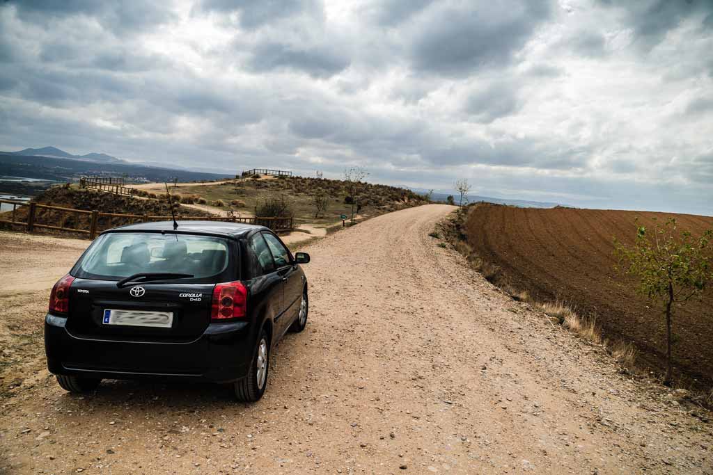 Pista de tierra en las Barrancas de Burujón