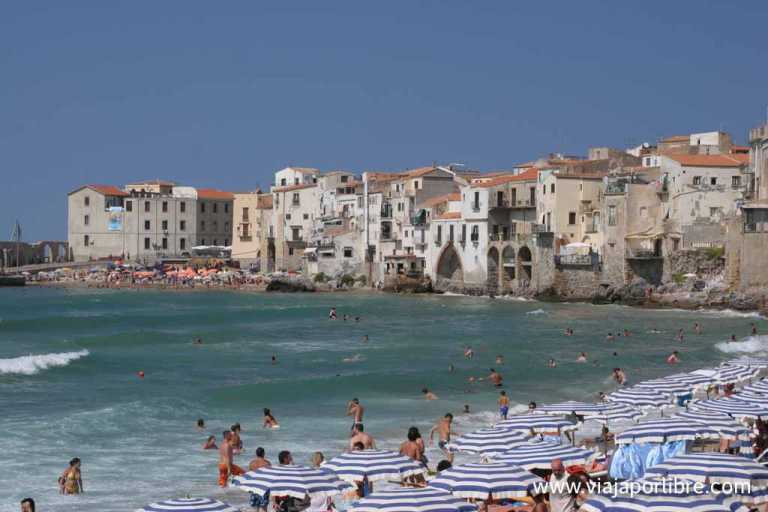 Cefalu, al norte de Sicilia