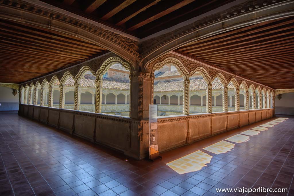 El Real Monasterio de Santo Tomás El Real Monasterio de Santo Tomás