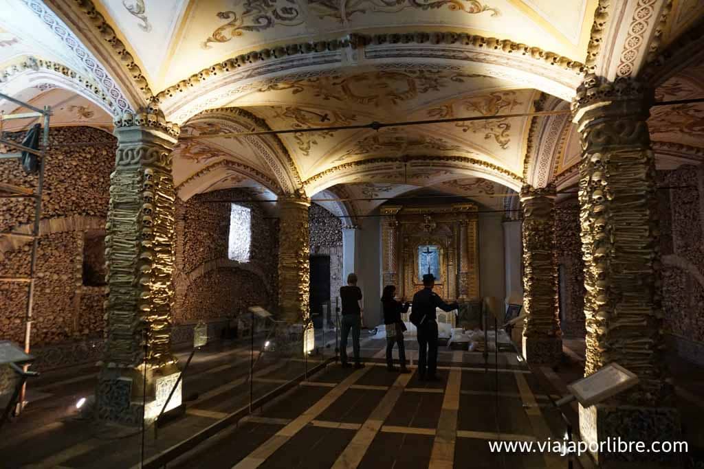 Evora capela dos ossos