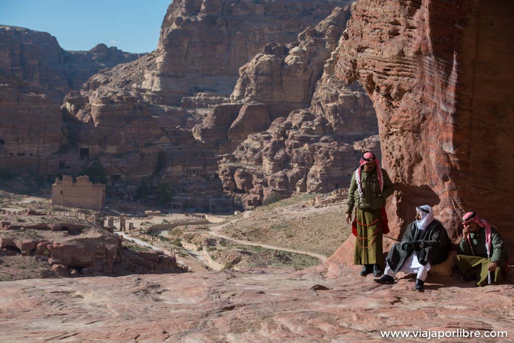 Lugares que debes visitar en Petra incluido el Tesoro