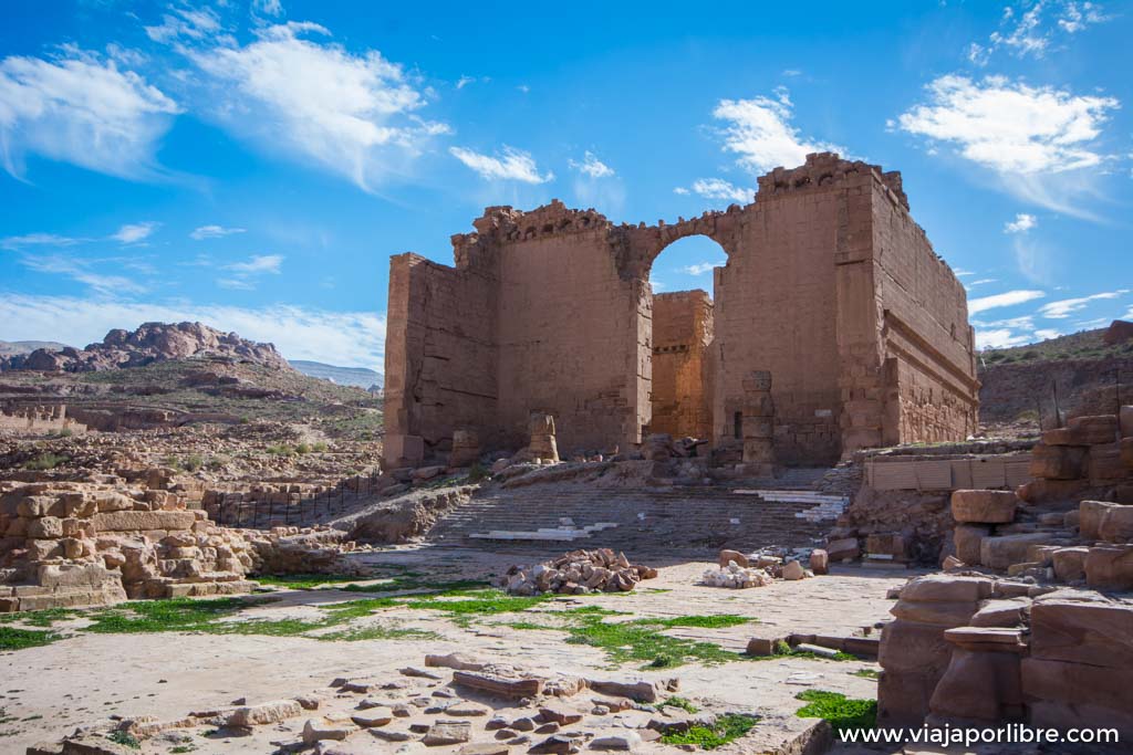 Lugares que debes visitar en Petra incluido el Tesoro