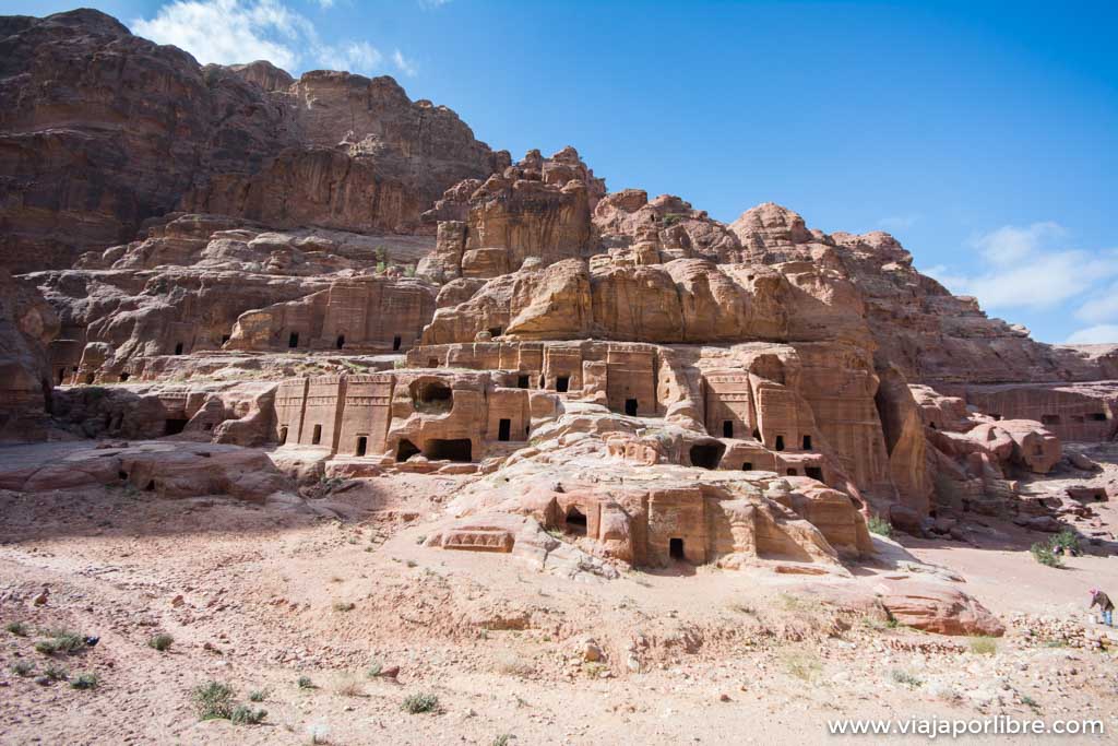 Lugares que debes visitar en Petra incluido el Tesoro