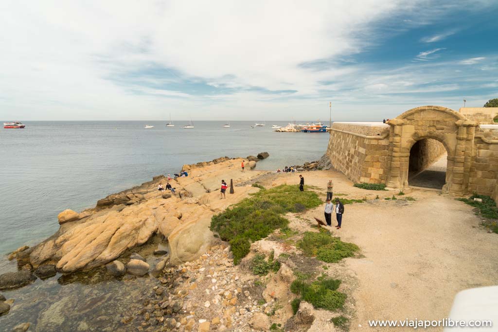 Que ver y como llegar a la isla de Tabarca Que ver y como llegar a la isla de Tabarca