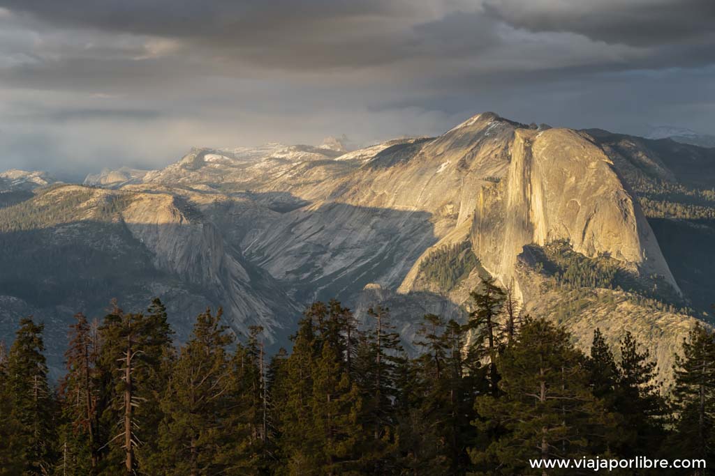Ruta por Taft point y Sentinel Dome en Yosemite National Park Ruta por Taft point y Sentinel Dome en Yosemite National Park