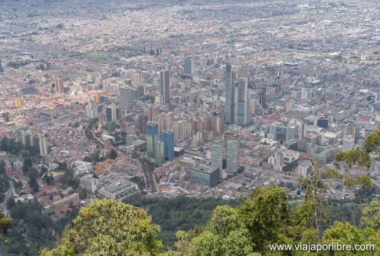 Visitar el cerro de Monserrate en Bogotá