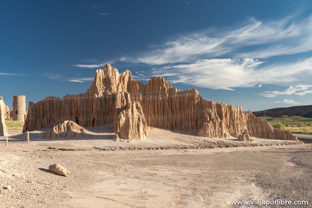 Cathedral Gorge, paisajes marcianos en el desierto de Nevada Cathedral Gorge, paisajes marcianos en el desierto de Nevada