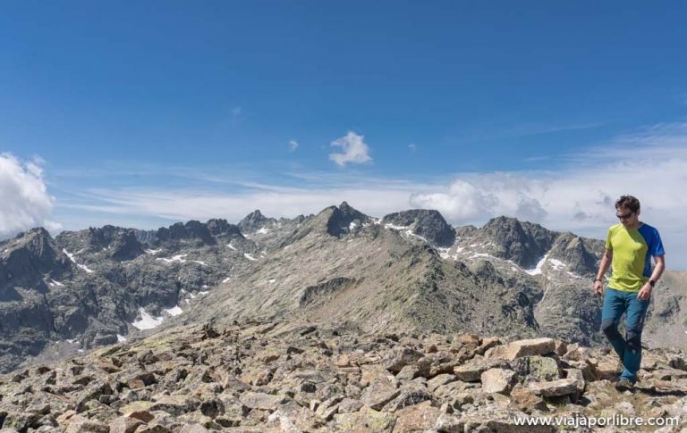Ruta al Cabeza Nevada desde Navalperal de Tormes en Gredos