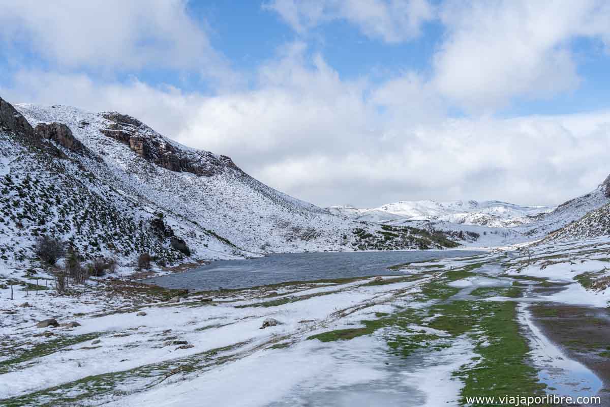 Laguna Grande de Babia Laguna Grande de Babia