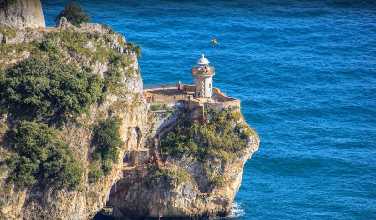 Faro Caballo