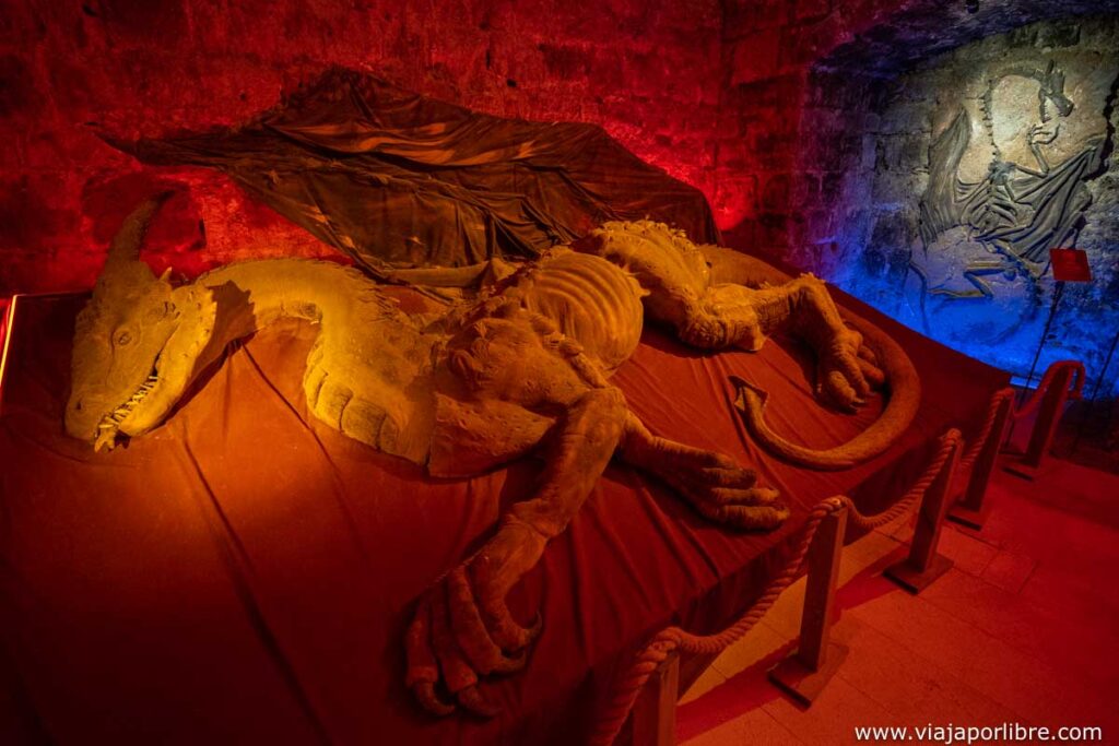 Sala de los Dragones