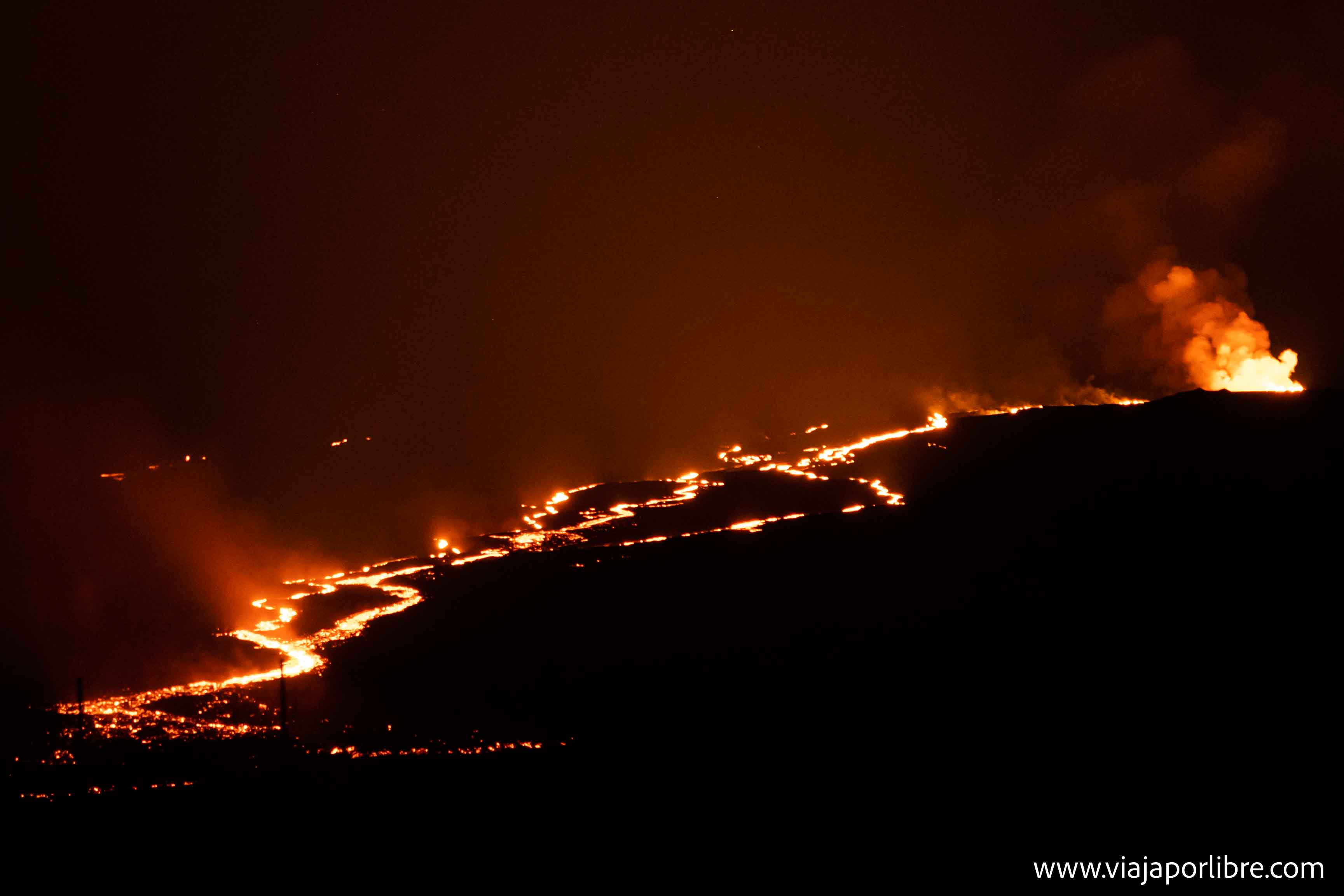 Eruoción en el volcán Mauna Loa - Hawaii