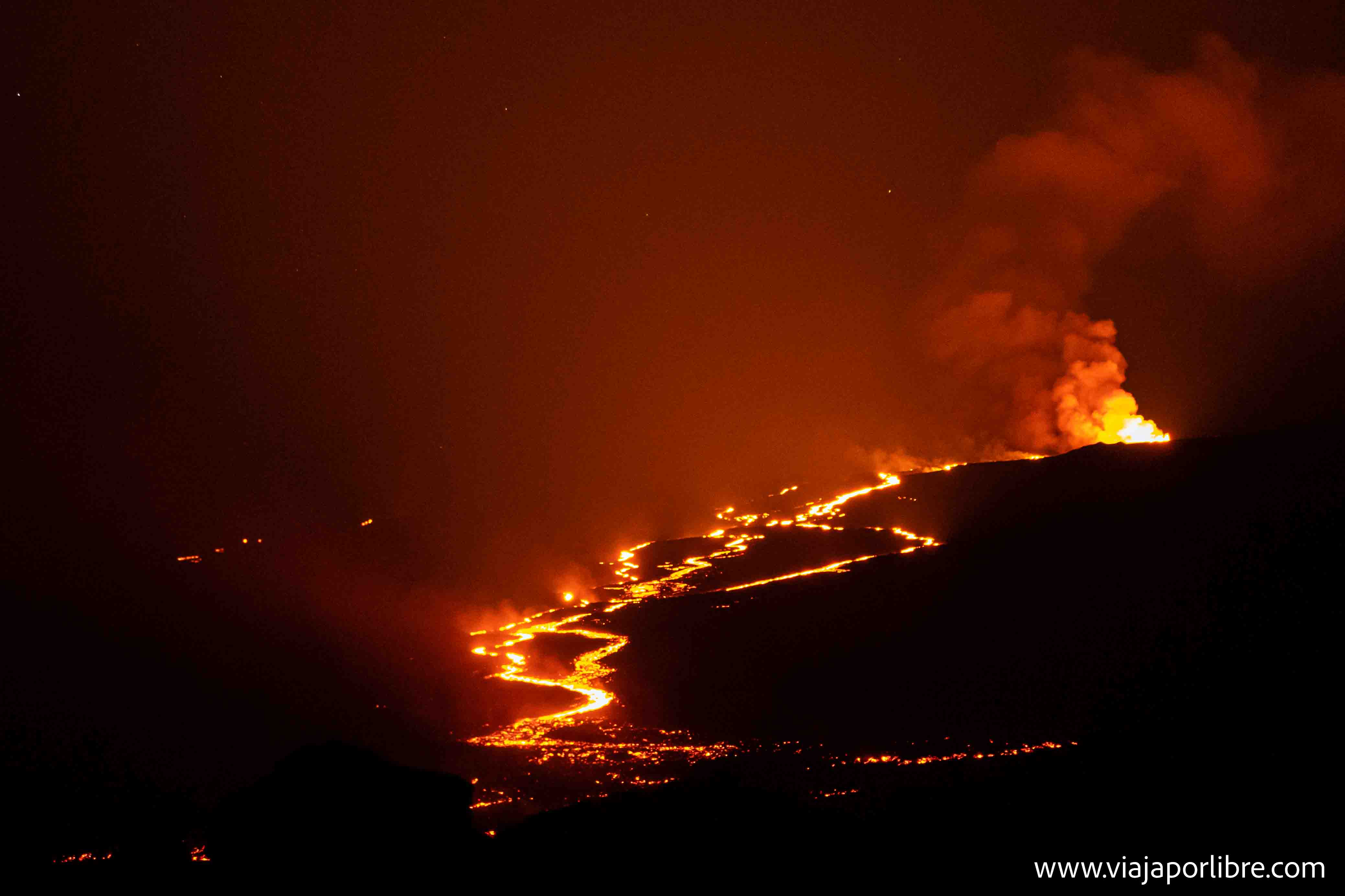 Eruoción en el volcán Mauna Loa - Hawaii
