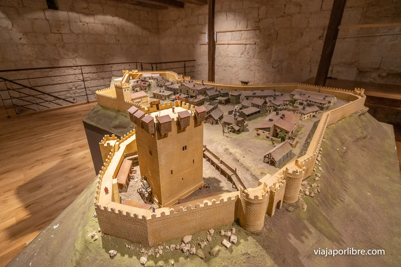 Interior del Castillo de Tiedra