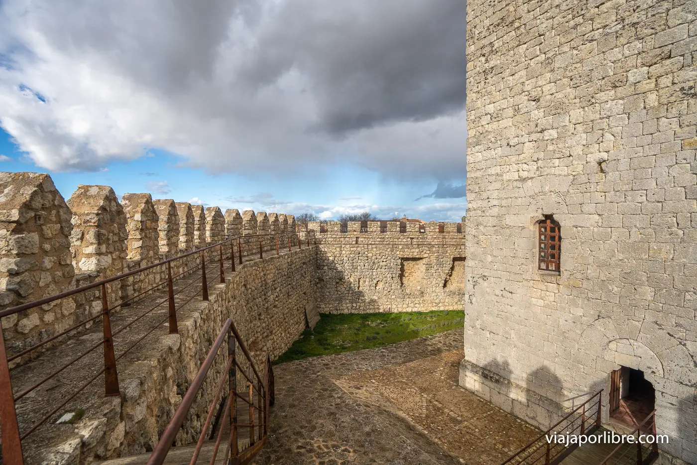 Castillo de Tiedra
