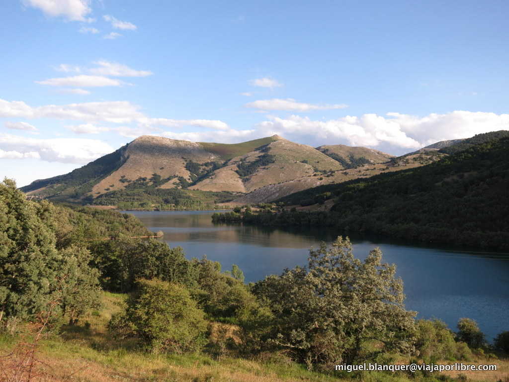 Senderismo - Ruta de senderismo al Pico Murcia en la Montaña Palentina (Palencia) Embalse de la Requejada