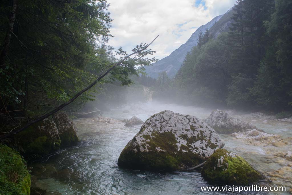 Trekking en Eslovenia. El Alpe Adria Trail - Rio Soca