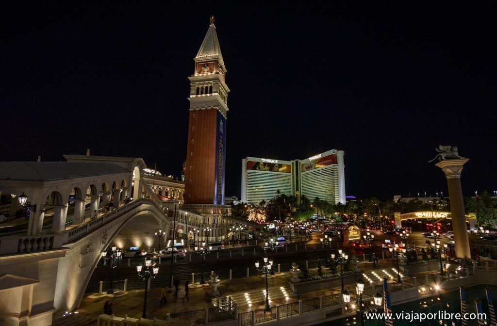The Mirage y el Venetian - Lugares que no debes perderte en Las Vegas