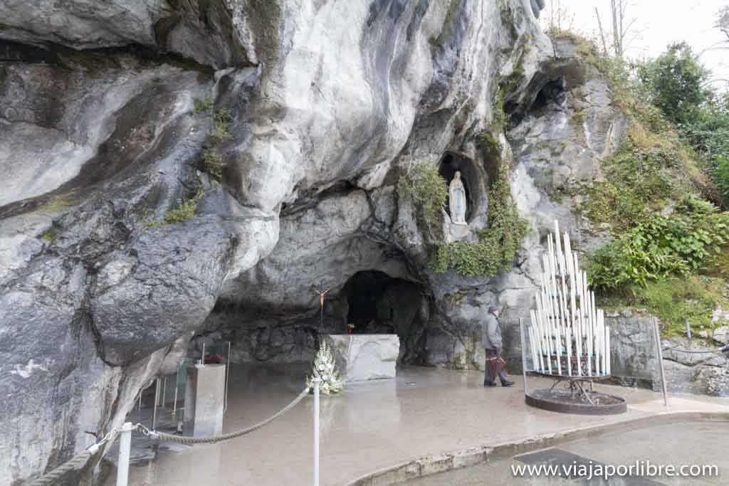 Santuario de Lourdes. La gruta