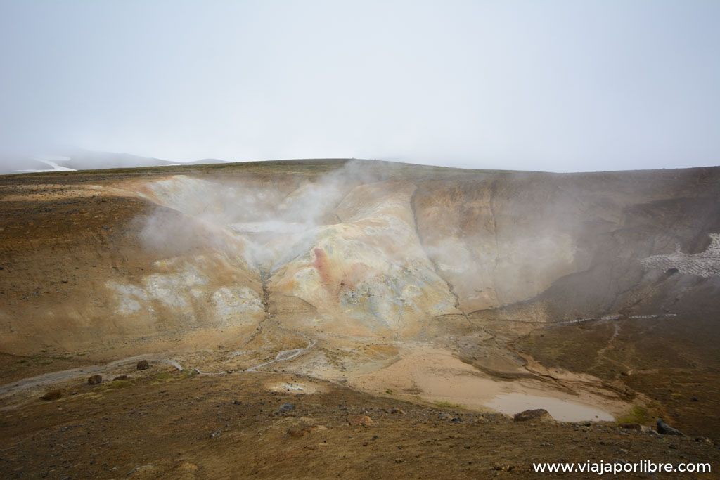 El asombroso cráter Viti en el volcán Krafla de Islandia