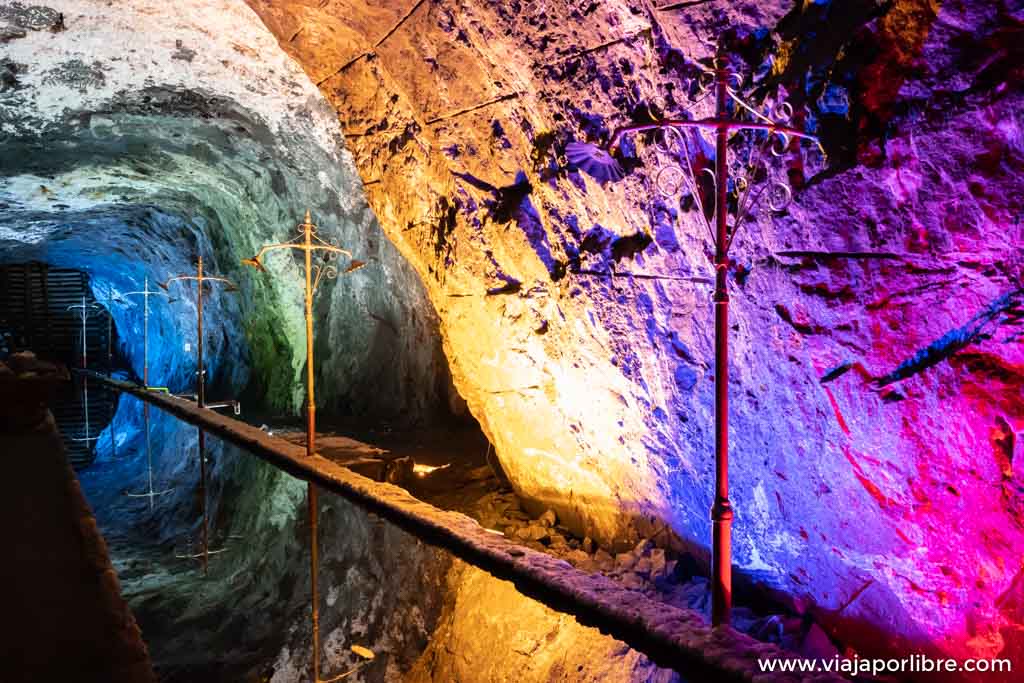 Visita a la mina de sal de Nemocón a las afueras de Bogotá