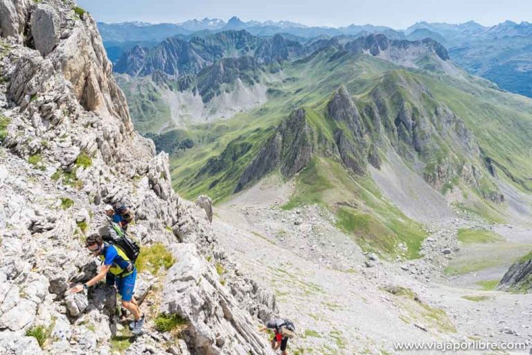 Estados Unidos - Travesía y ascensión al Mallo de Acherito en los Pirineos Travesía y ascensión al Mallo de Acherito (Pirineos)