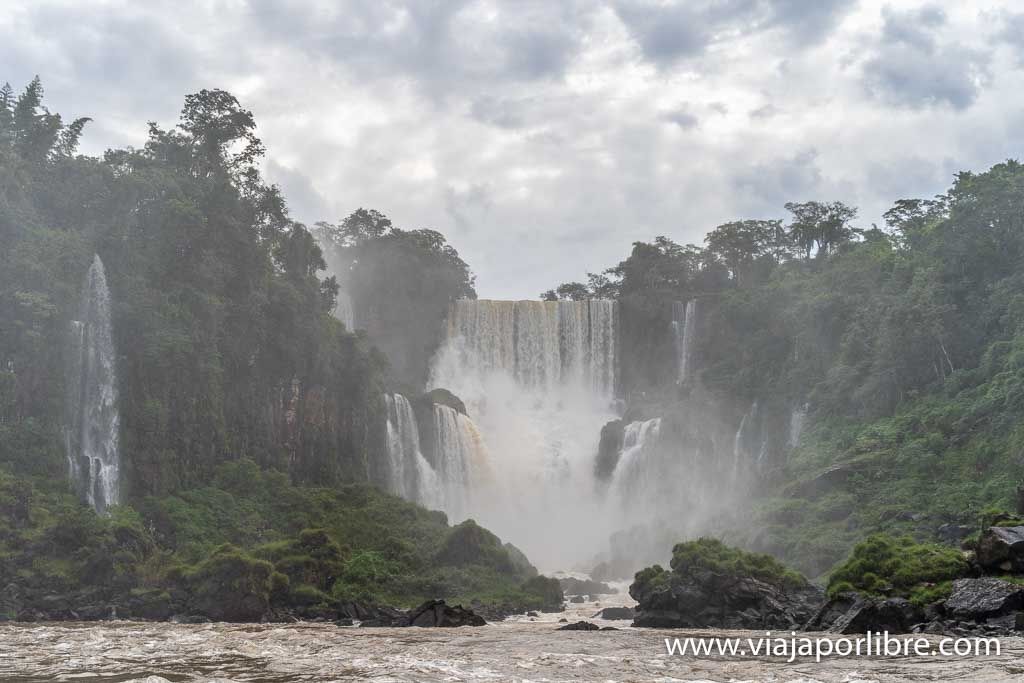 Excursion en barco en Iguazu