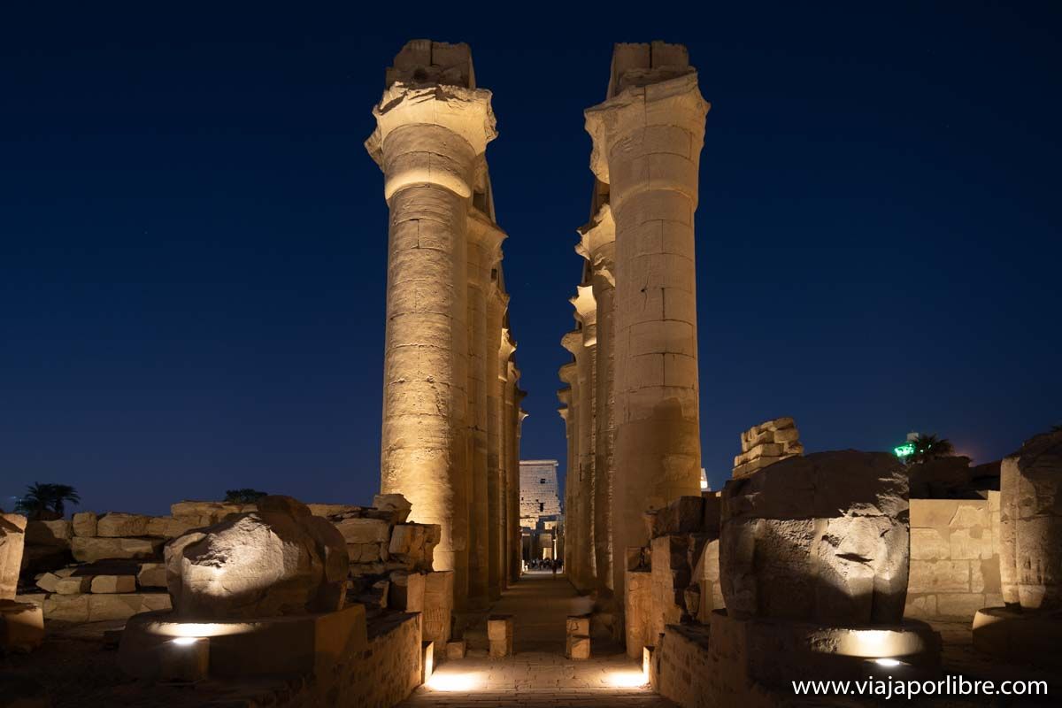 Visita de noche al templo de Luxor en Egipto