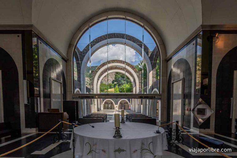 descubriendo-el-santuario-de-meritxell-patrona-del-principado-de-andorra