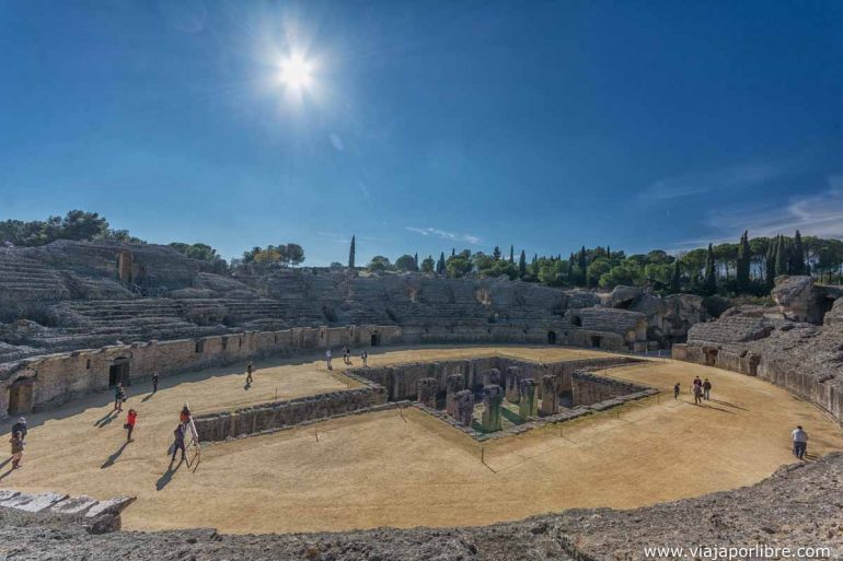 Andalucia - Las ruinas de Itálica. Escenario de Juego de Tronos Anfiteatro de Itálica
