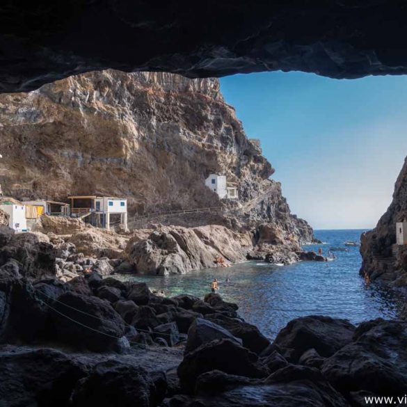 La cueva