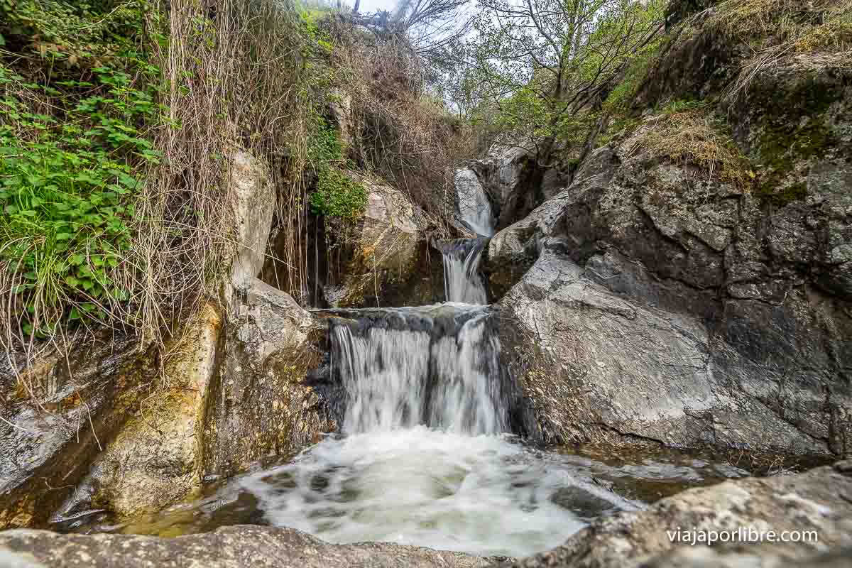 Ruta a la Cascada del Cancho en Navalafuente | Viaja por libre