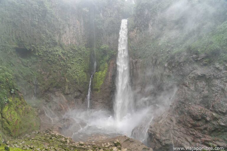 Chile - La increíble cascada del Toro en Costa Rica Cascada del Toro