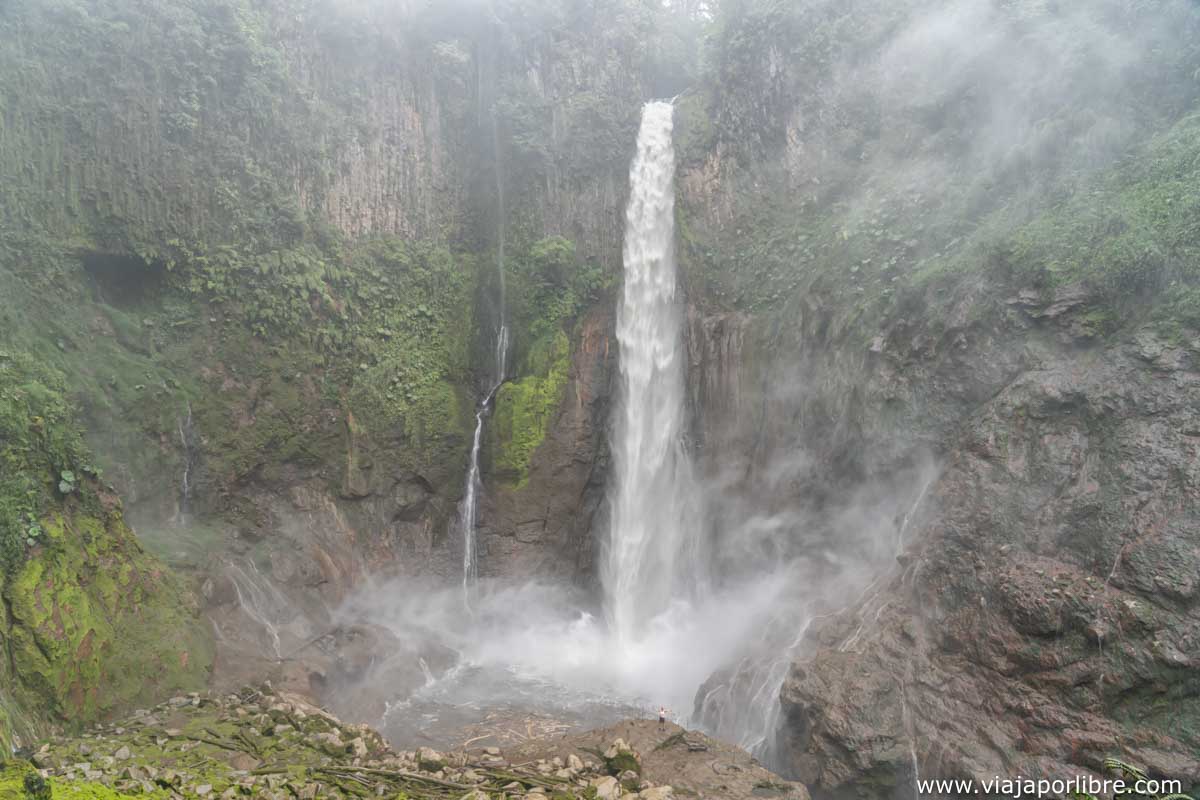 Cascada del Toro