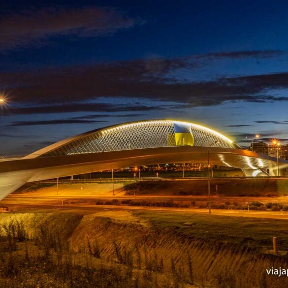 Puente de la Concordia por la noche