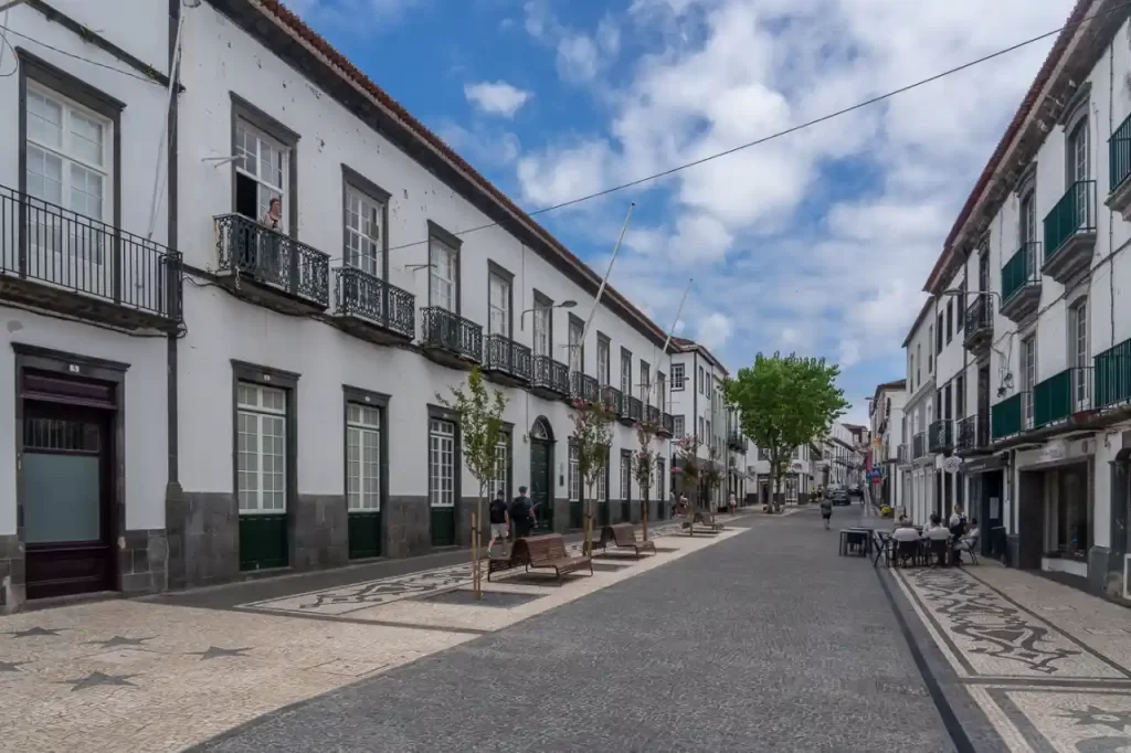 Portugal - Qué ver en São Miguel en 4 días: itinerario por la isla más completa de Azores Ponta Delgada