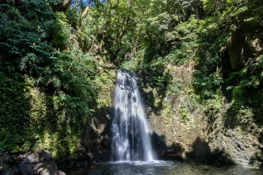 Portugal - Qué ver en São Miguel en 4 días: itinerario por la isla más completa de Azores Salto do Prego - Islas Azores